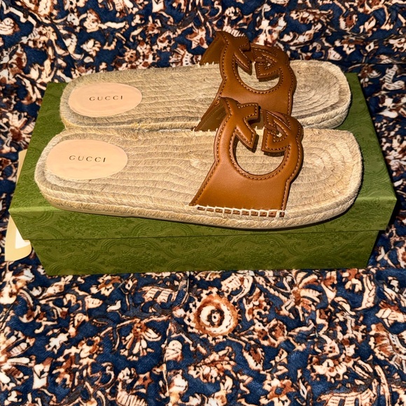 Gucci Espadrilles - Picture 3 of 5